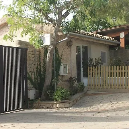 Mothuq Garden House מודיקה